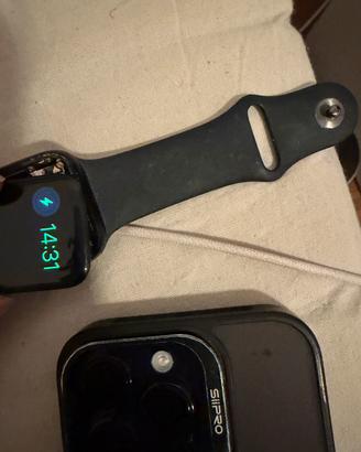 Iphone+ apple watch SE 2 generazione