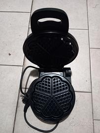 Waffle maker