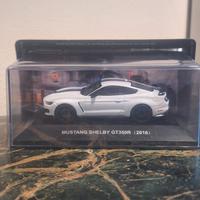 Mustang Shelby GT350R (2016) modellino