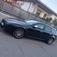 Alfa Romeo 159