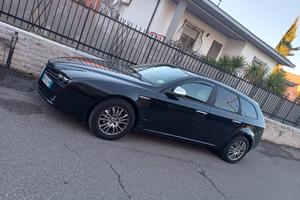 Alfa Romeo 159