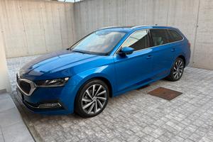 Skoda Octavia 1.5 gtec dsg style full optional