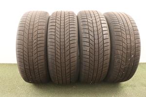 Gomme Continental wintercontact 235 55 18 inverno
