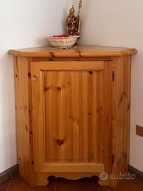 Mobile angolare in legno massello