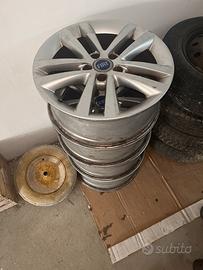 Cerchi 17” in lega erano montati su Fiat