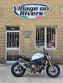 Ducati Monster 1200