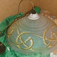 Cucina, frigorifero, lampadari