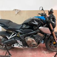 Honda cb 650 r