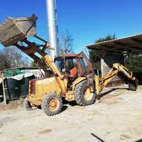 Terna Case. 4x4. 580.G. Cv. /75.