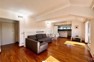Attico / Mansarda di 85 m² con 2 locali a Roma