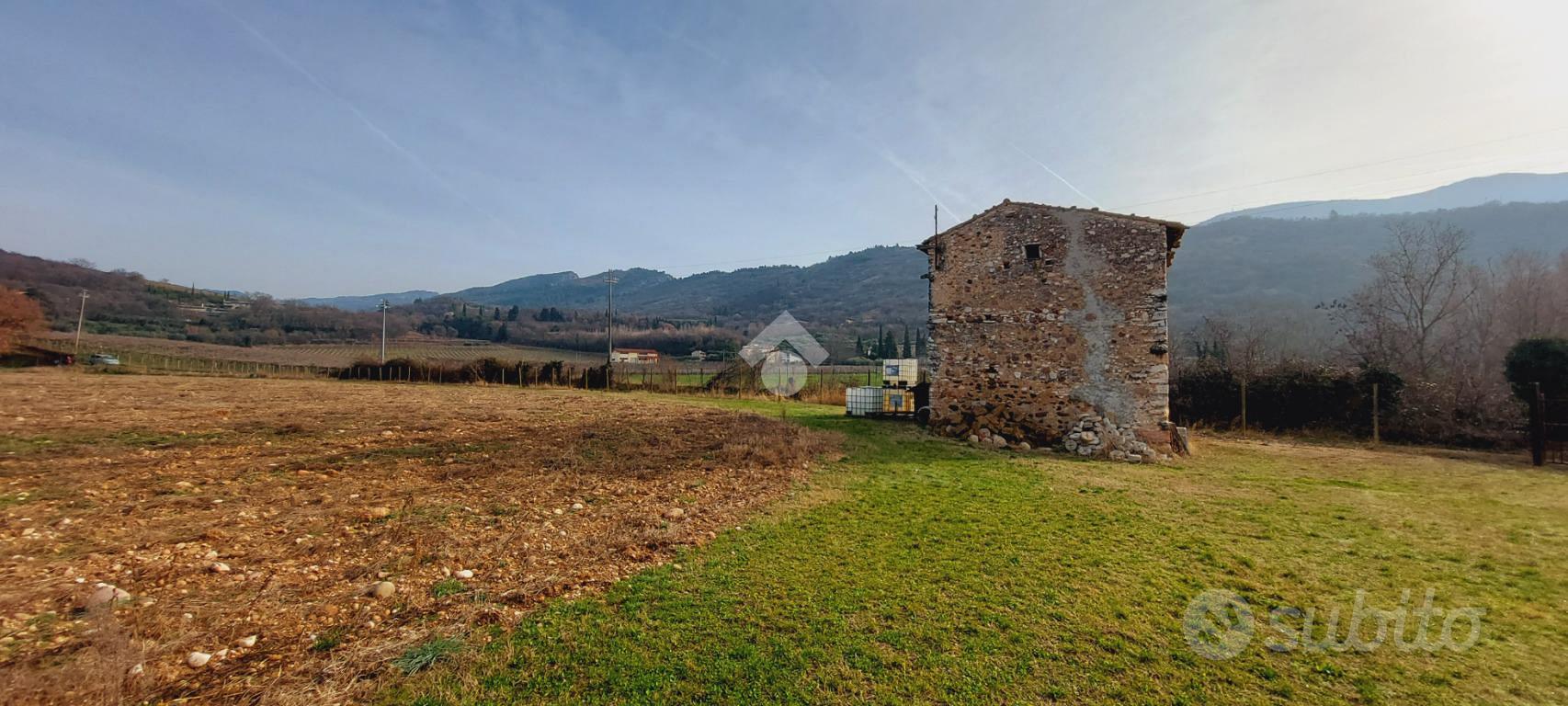 TER. AGRICOLO A CAPRINO VERONESE - Vista 4