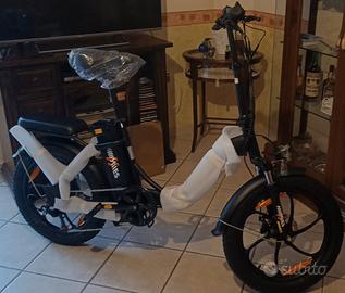 Bicicletta elettrica nuova 
