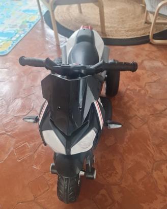 Moto homcom