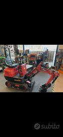 Escavatore mai usato 6,5qli
