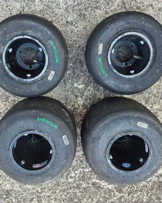 Set cerchi Douglas per Kart CRG