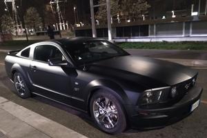 Ford Mustang gt  v8 