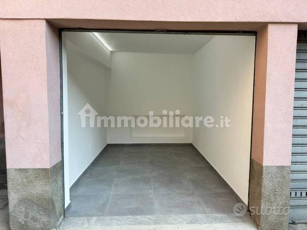 BOX AUTO INGRESSO TORINO - CORSO FRANCIA