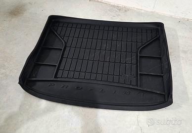 Tappetino gomma baule  BMW serie 2 216d (2017)