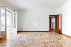 4 LOCALI A MARTINA FRANCA