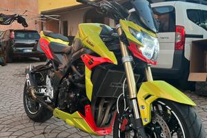 Suzuki Gsr 750 - A2 perfetta
