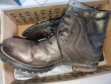 scarpe di vario tipo