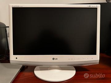 Monitor TV LG Flatron M2262D