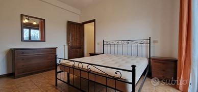 Trilocale 80mq 2°P arredato - Uscita Castelliri