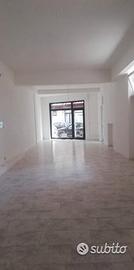 Locale commerciale in Via Gramsci