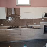 Veneta cucine 3.70m +dispes+ forno+frigo+microond