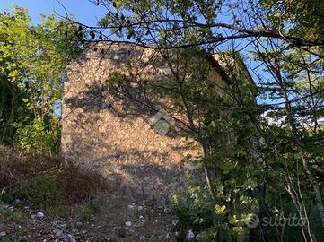 CASA INDIPENDENTE A ALVITO