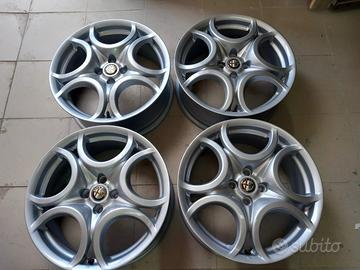 Cerchi in lega da 17 pollici per alfa romeo mito