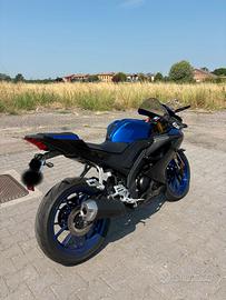 YAMAHA YZF R125
