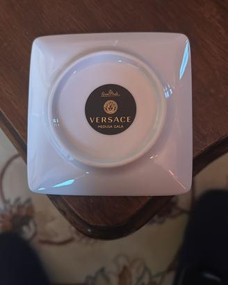 Piatino versace