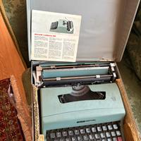 Antica macchina da scrivere