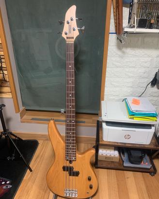 Basso elettrico yamaha rbx 260
