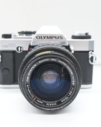 Olympus OM-20 con Olympus 35-70mm