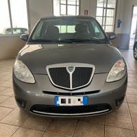 Lancia Ypsilon 1.2 Versus