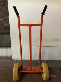 Carrello trasportatore