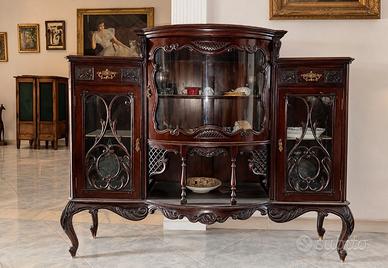 Grande vetrina d’epoca in legno stile Liberty
