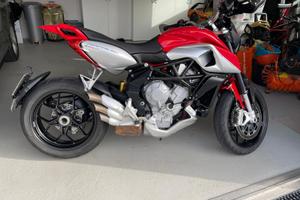 MV Agusta Rivale 800 EAS ABS