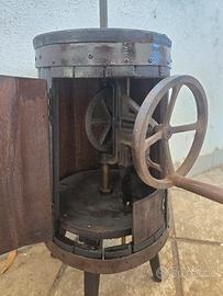 antico lavabottiglie contadino