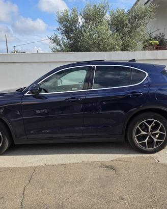 Alfa Romeo Stelvio Lusso 2.2 210CV Q4