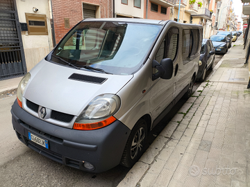 Renault trafic