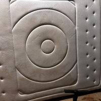 Materasso matrimoniale usato