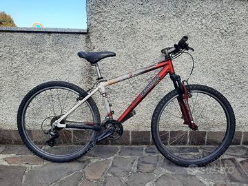 bicicletta mountain bike 26" telaio s