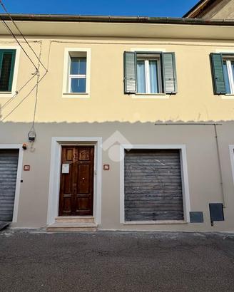 5 LOCALI A SANTA MARIA A MONTE