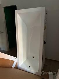 Vasca da bagno Novellini mai usata Calos 2