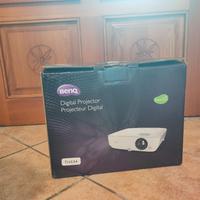 proiettore BENQ TH534 