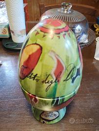 Scatola uovo di Pasqua in latta