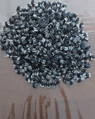 connettore a pin multipli 